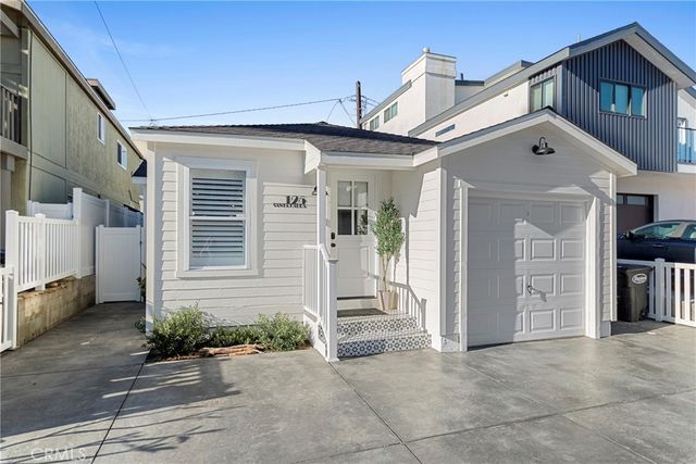 125 Santa Paula, Oxnard, CA 93035