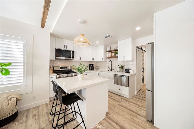 125 Santa Paula, Oxnard, CA 93035