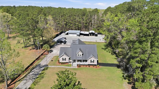 348 Temple Road, Ridgeville, SC 29472