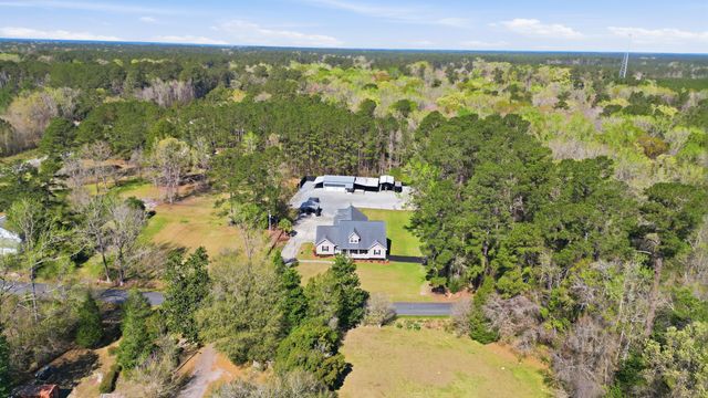 348 Temple Road, Ridgeville, SC 29472