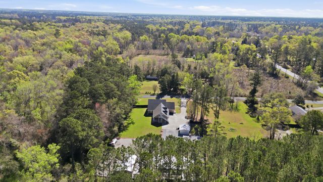 348 Temple Road, Ridgeville, SC 29472