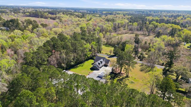 348 Temple Road, Ridgeville, SC 29472