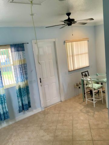2215 Hypoluxo Rd Road, Lantana, FL 33462