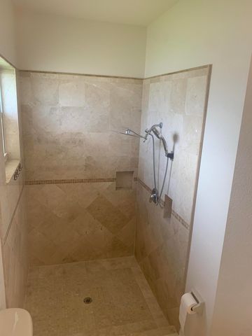 2215 Hypoluxo Rd Road, Lantana, FL 33462
