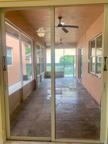 2215 Hypoluxo Rd Road, Lantana, FL 33462