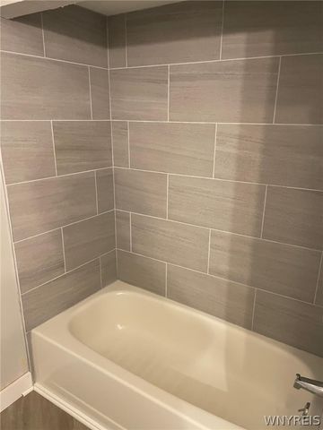 370 Virginia St 3, Buffalo, NY 14201