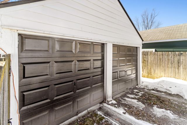 62 W Rathbone Avenue, Columbus, OH 43214