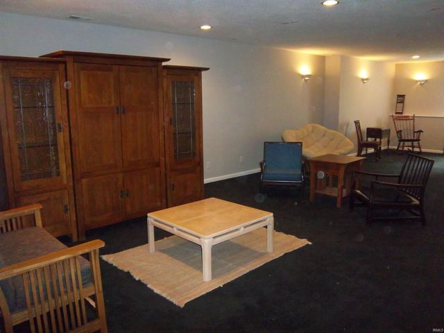 3718 Silver Creek Court, Bloomington, IN 47401