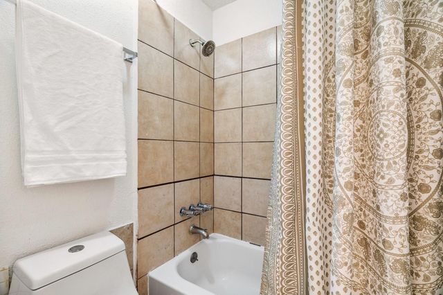 3605 Tanglewilde Street 3605, Houston, TX 77063