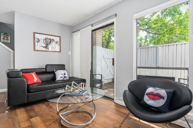 3605 Tanglewilde Street 3605, Houston, TX 77063