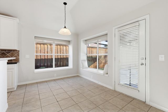 7716 Ravenhill Drive, Frisco, TX 75035