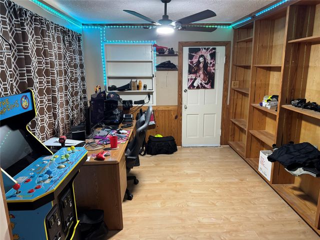 228 E 3rd Street, Deer Park, TX 77536