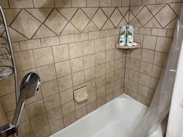 228 E 3rd Street, Deer Park, TX 77536