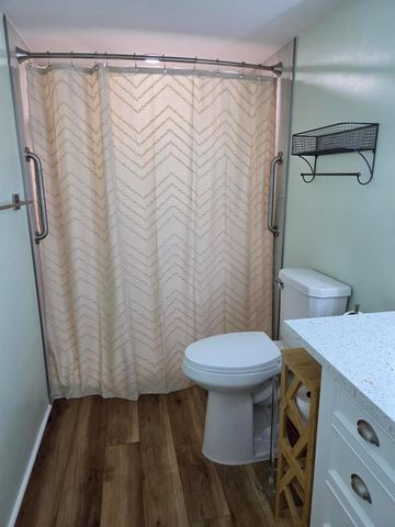 1800 SE Saint Lucie Boulevard 7-301, Stuart, FL 34996