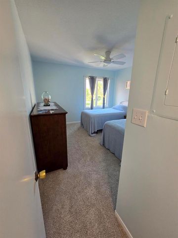 1800 SE Saint Lucie Boulevard 7-301, Stuart, FL 34996