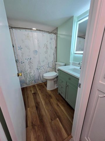 1800 SE Saint Lucie Boulevard 7-301, Stuart, FL 34996