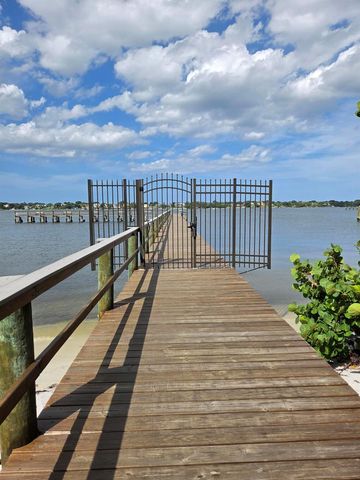 1800 SE Saint Lucie Boulevard 7-301, Stuart, FL 34996
