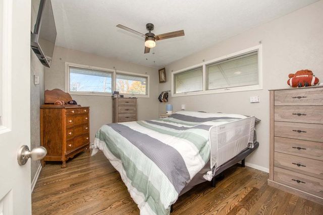 111 E Royal Drive, Dekalb, IL 60115