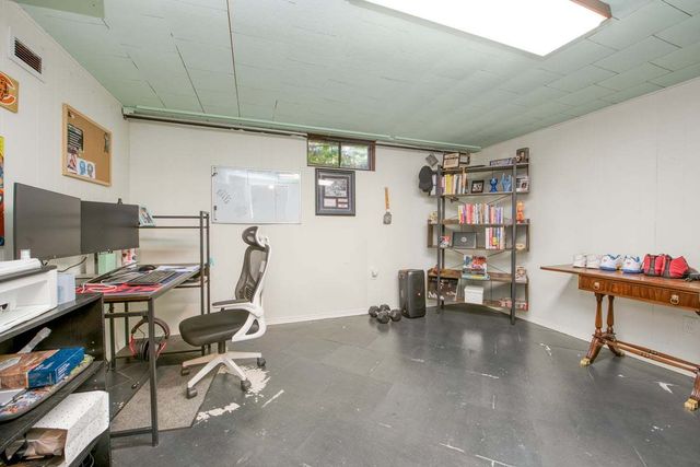 111 E Royal Drive, Dekalb, IL 60115