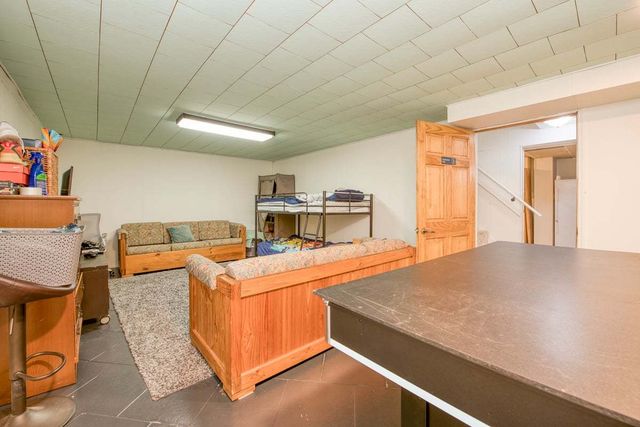 111 E Royal Drive, Dekalb, IL 60115