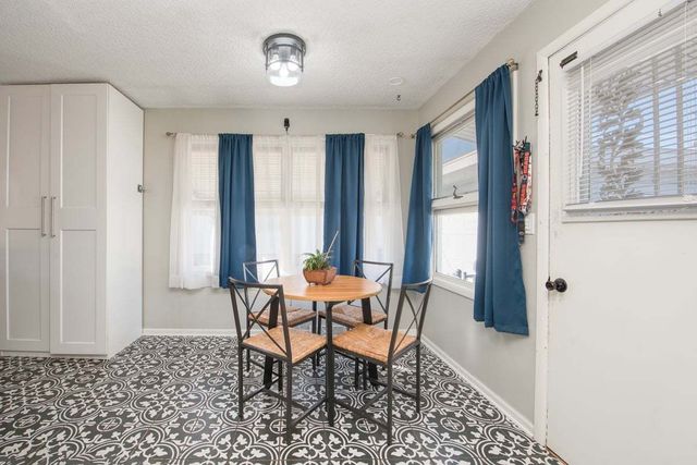 111 E Royal Drive, Dekalb, IL 60115