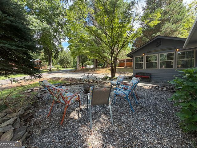 21 Happy Trail, Cleveland, GA 30528