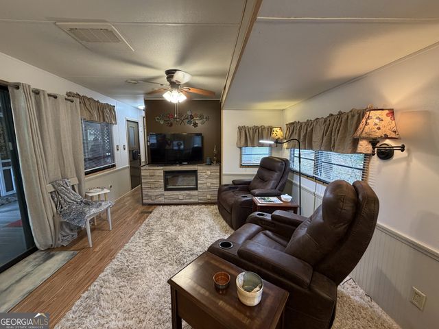 21 Happy Trail, Cleveland, GA 30528