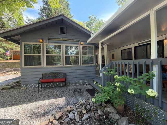 21 Happy Trail, Cleveland, GA 30528