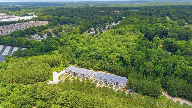 185 Brush Creek Court, Stockbridge, GA 30281
