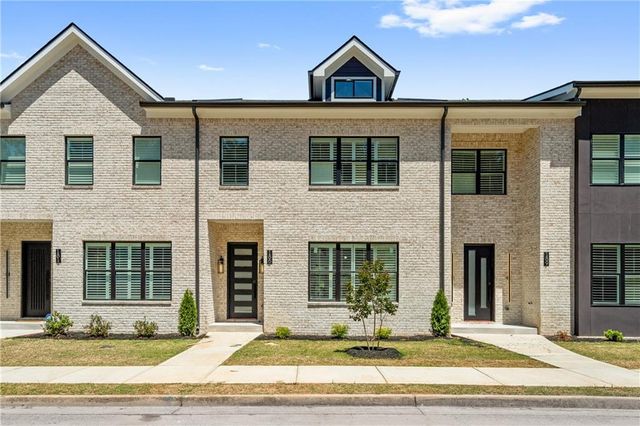 185 Brush Creek Court, Stockbridge, GA 30281