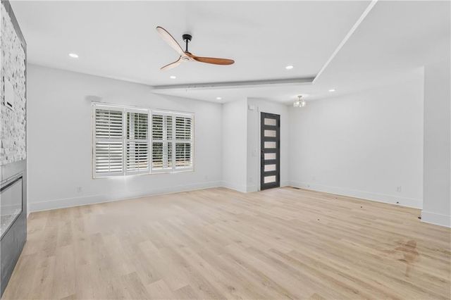 185 Brush Creek Court, Stockbridge, GA 30281