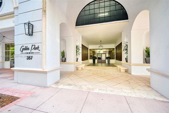 357 Almeria Avenue 606, Coral Gables, FL 33134