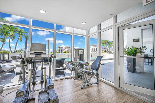 357 Almeria Avenue 606, Coral Gables, FL 33134