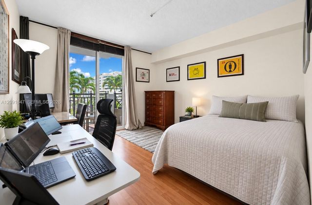 357 Almeria Avenue 606, Coral Gables, FL 33134
