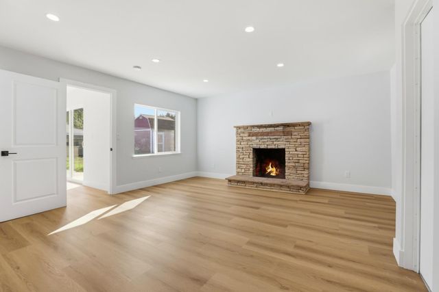 1361 Hillcrest Road, Hollister, CA 95023