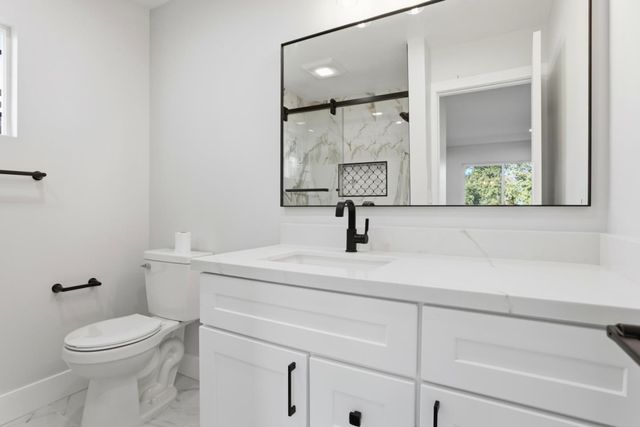 1361 Hillcrest Road, Hollister, CA 95023