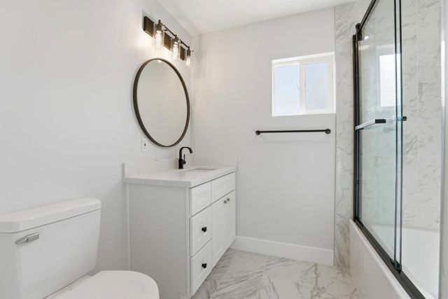 1361 Hillcrest Road, Hollister, CA 95023