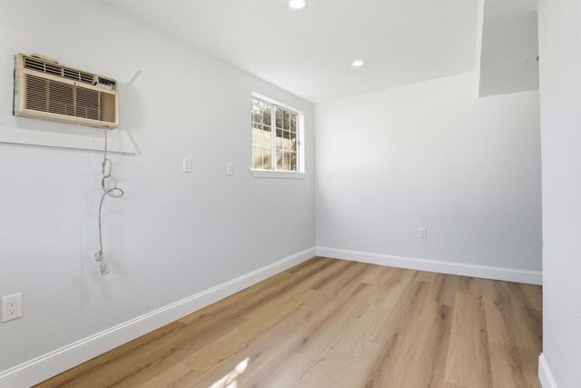 1361 Hillcrest Road, Hollister, CA 95023