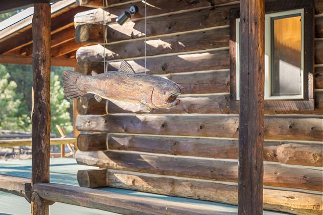 15124 E River Loop Drive E, Bend, OR 97707