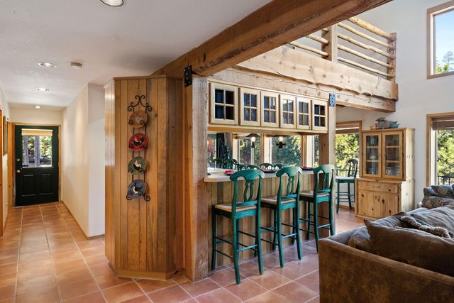 15124 E River Loop Drive E, Bend, OR 97707