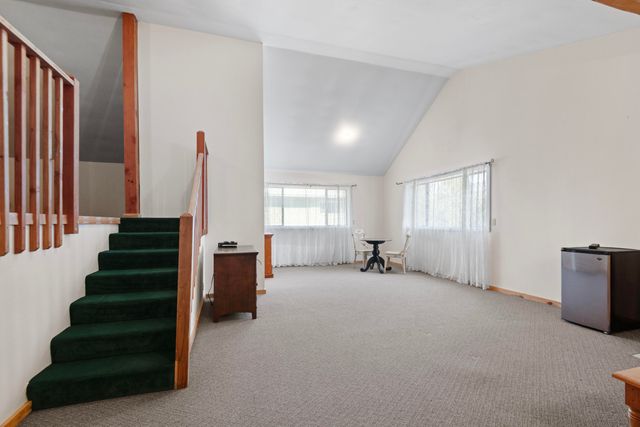 15124 E River Loop Drive E, Bend, OR 97707