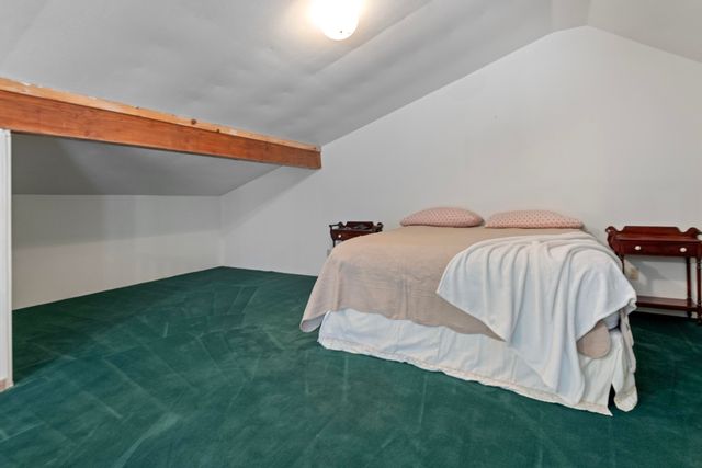 15124 E River Loop Drive E, Bend, OR 97707