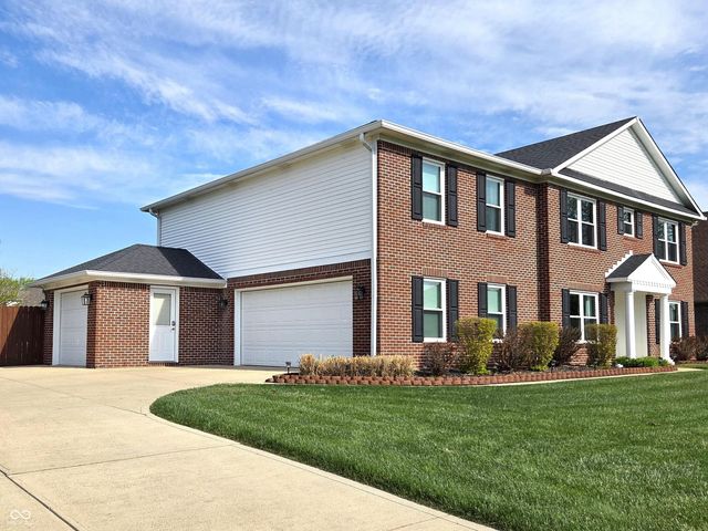 3176 S Parker Lane, New Palestine, IN 46163