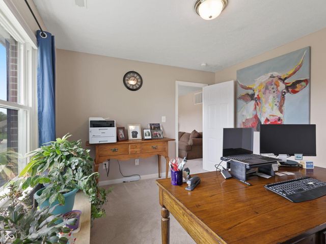 3176 S Parker Lane, New Palestine, IN 46163