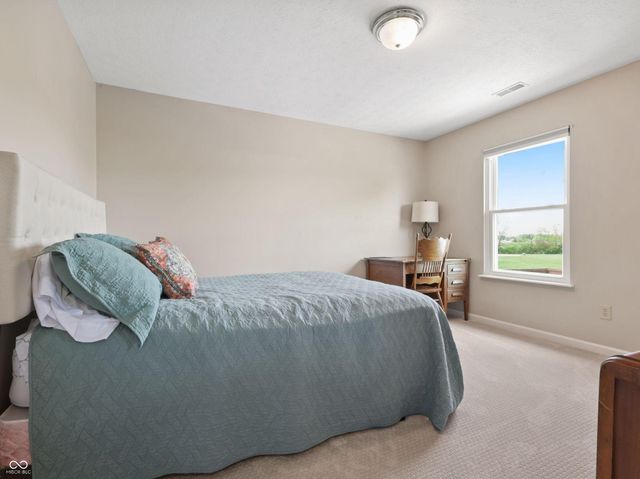 3176 S Parker Lane, New Palestine, IN 46163