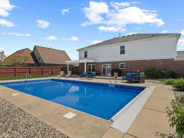3176 S Parker Lane, New Palestine, IN 46163