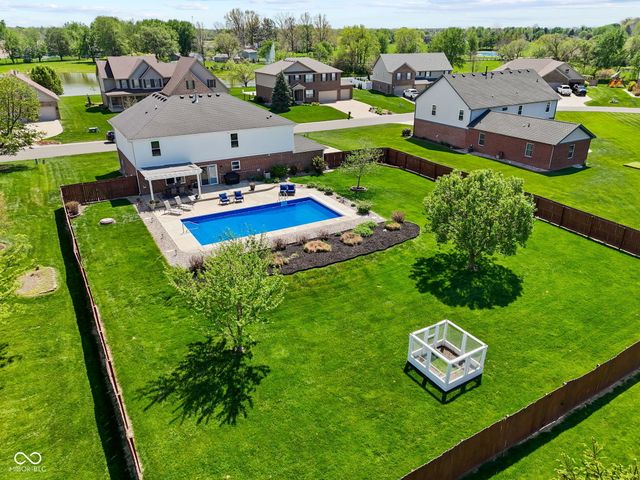 3176 S Parker Lane, New Palestine, IN 46163