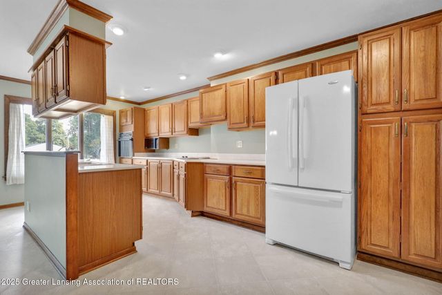 5576 Eugene Drive, Dimondale, MI 48821