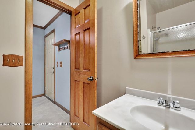 5576 Eugene Drive, Dimondale, MI 48821