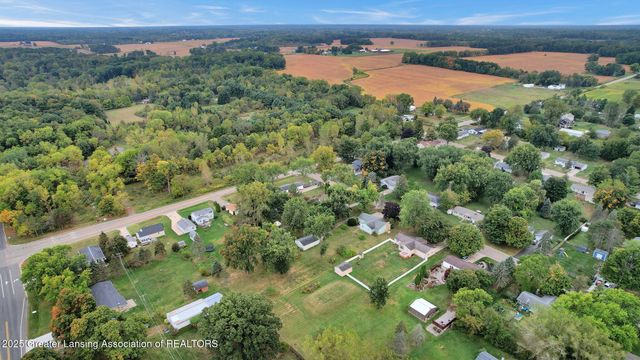 5576 Eugene Drive, Dimondale, MI 48821